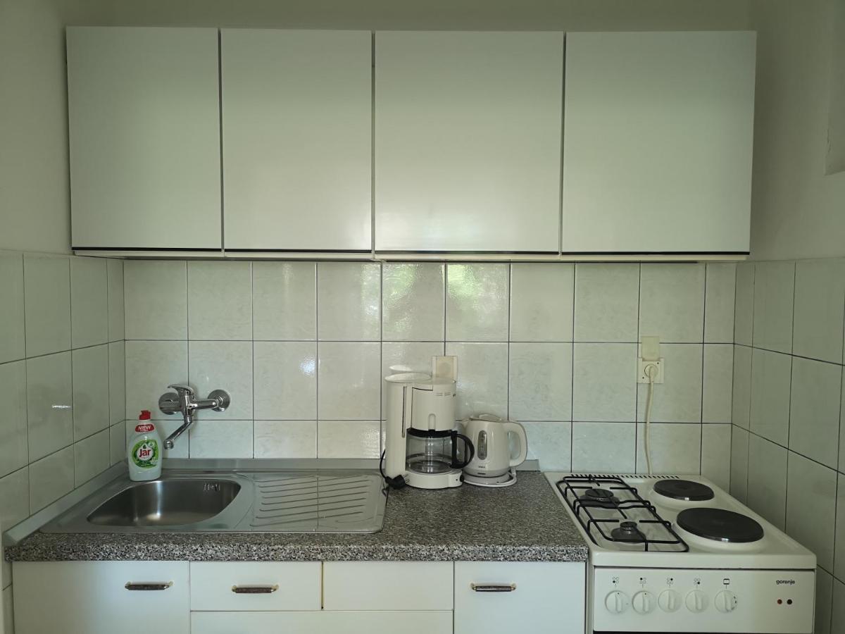 Apartments & Rooms Anita フヴァル エクステリア 写真