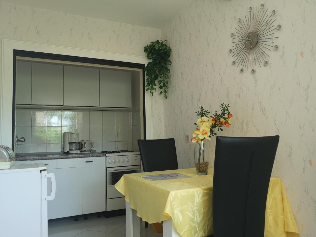 Apartments & Rooms Anita フヴァル エクステリア 写真