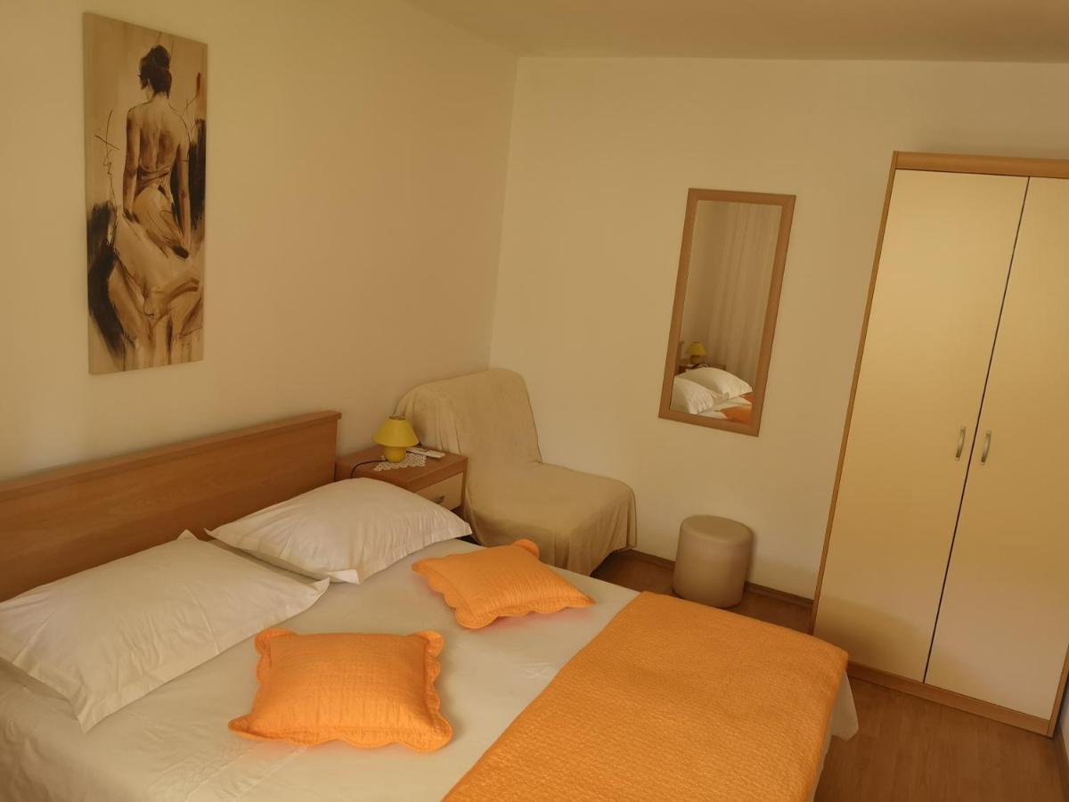 Apartments & Rooms Anita フヴァル エクステリア 写真