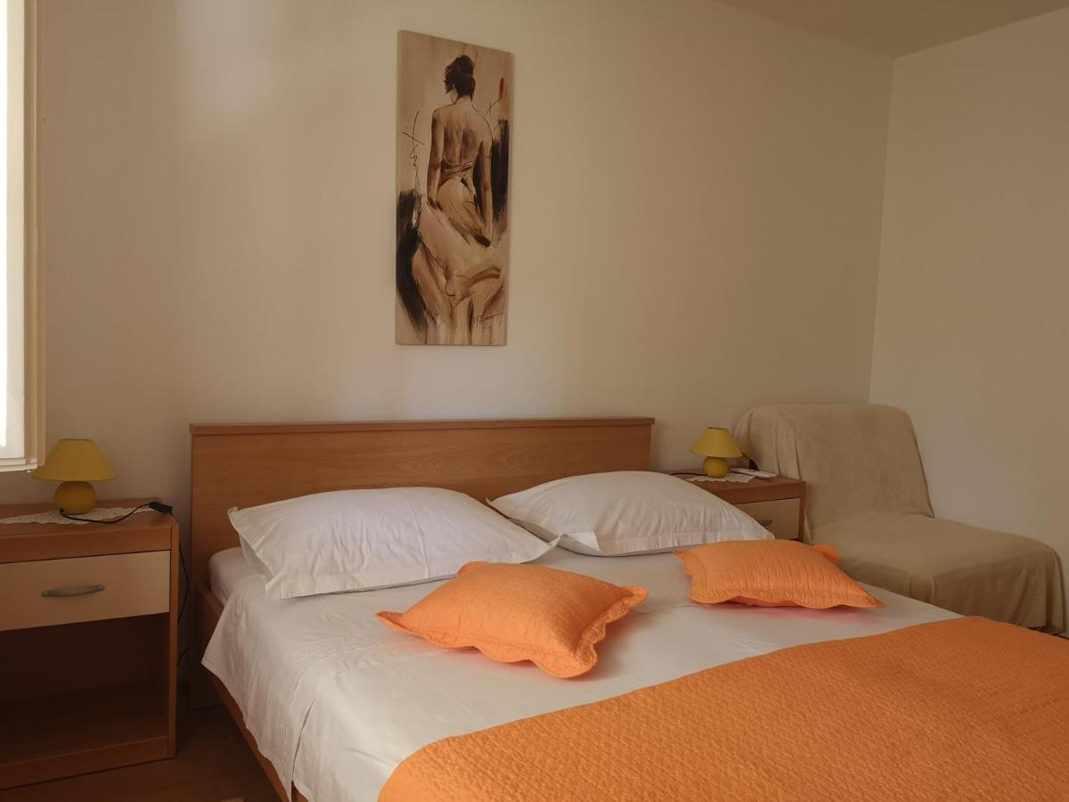 Apartments & Rooms Anita フヴァル エクステリア 写真