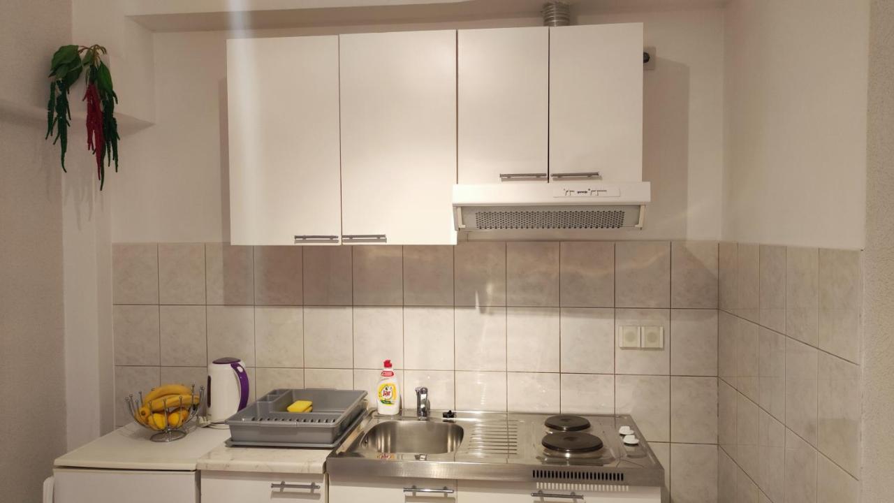 Apartments & Rooms Anita フヴァル エクステリア 写真