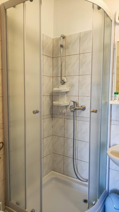 Apartments & Rooms Anita フヴァル エクステリア 写真